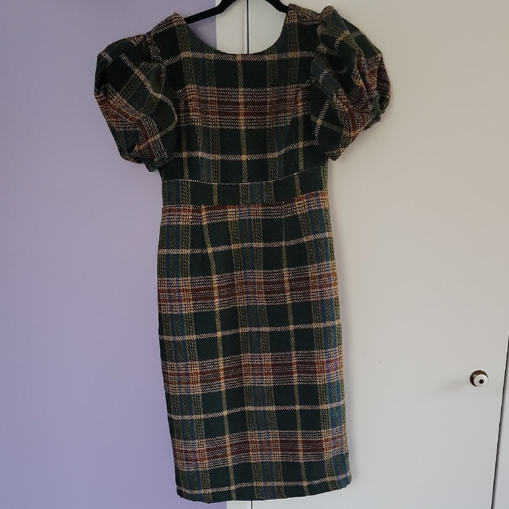 Ivy City Co Green Plaid Midi Dress
